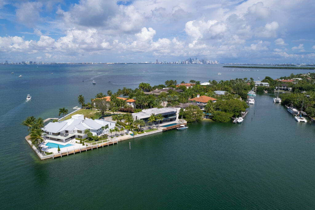 Key Biscayne Hurricane harbor - drone